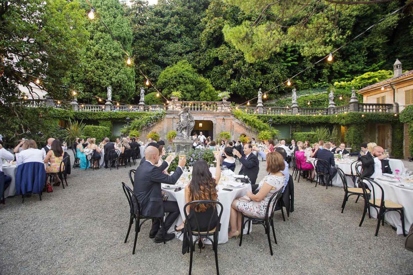 Destination Wedding Photographer Lake Como,Villa Pizzo Lombardia