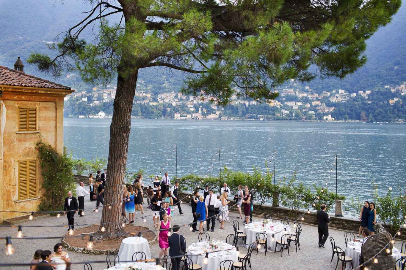 Destination Wedding Photographer Lake Como,Villa Pizzo Lombardia