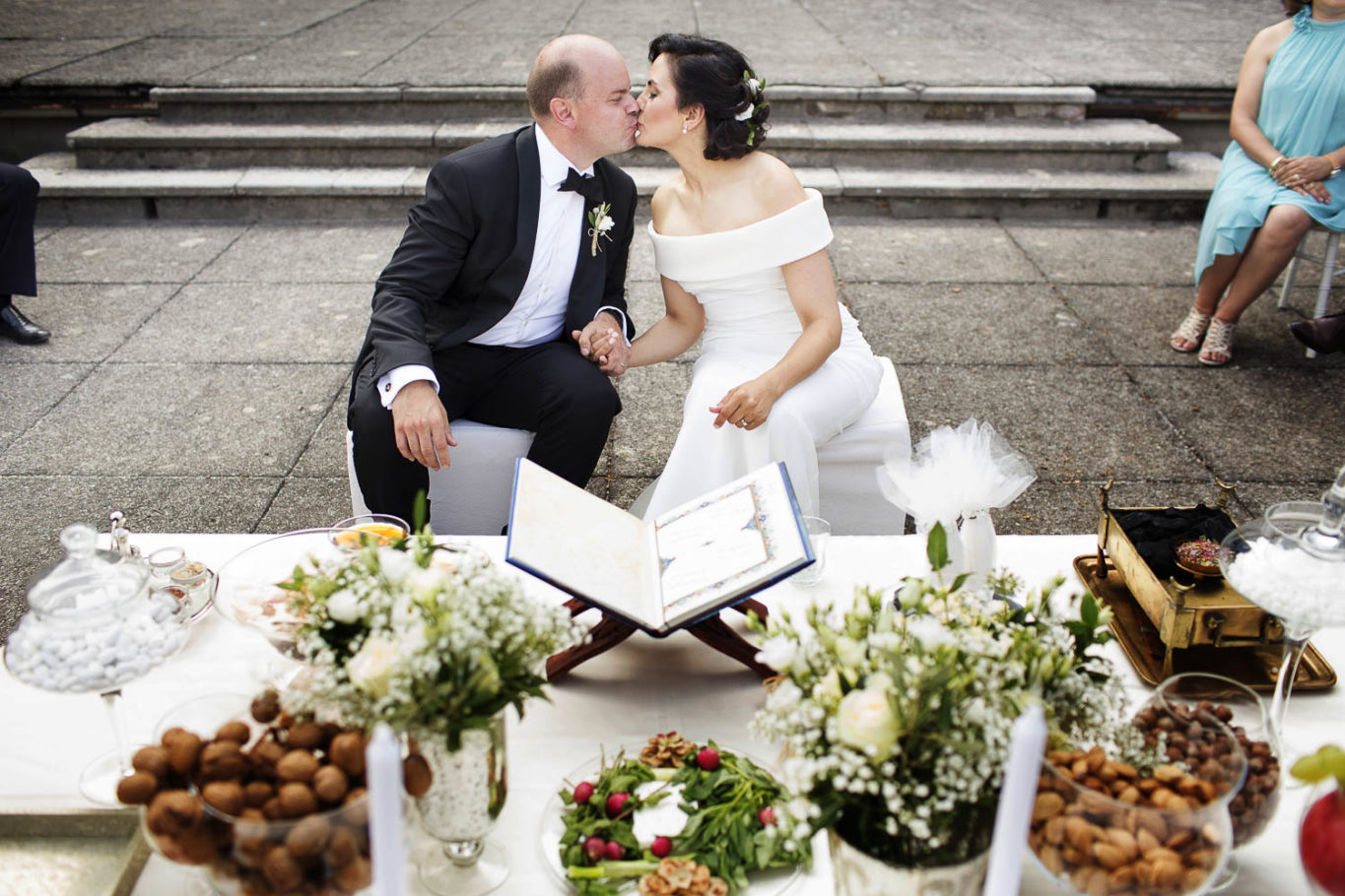 Destination Wedding Photographer Lake Como,Villa Pizzo Lombardia