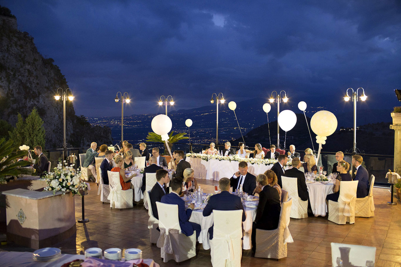 Wedding Photographer Taormina Castelmola, Sicily