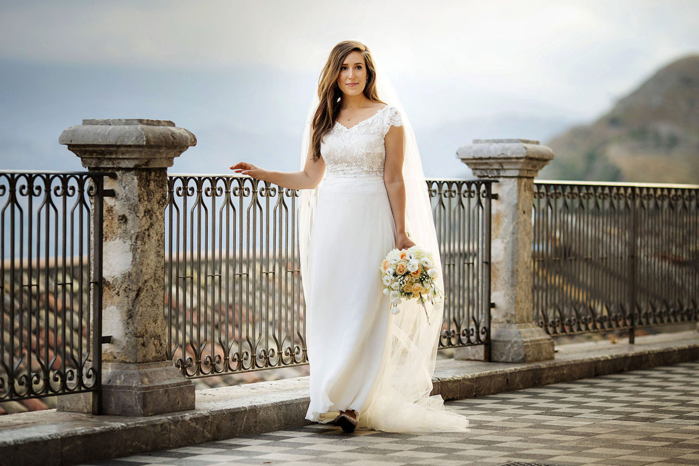 Wedding Photographer Taormina Castelmola, Sicily