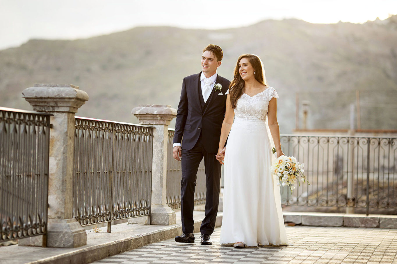 Wedding Photographer Taormina Castelmola, Sicily