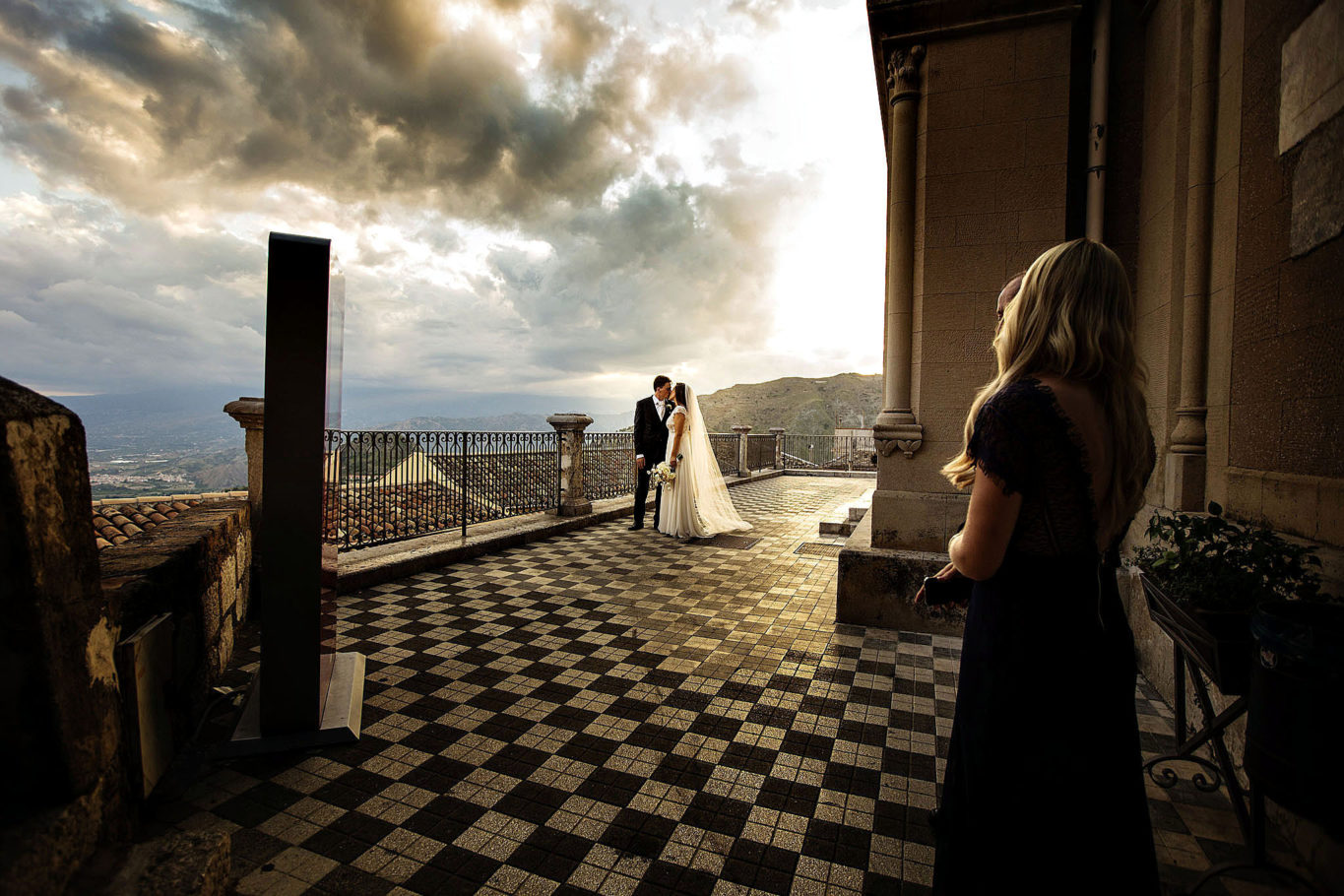 Wedding Photographer Taormina Castelmola, Sicily