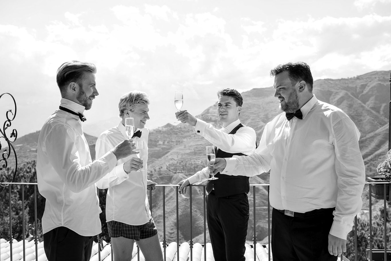 Wedding Photographer Taormina Castelmola, Sicily